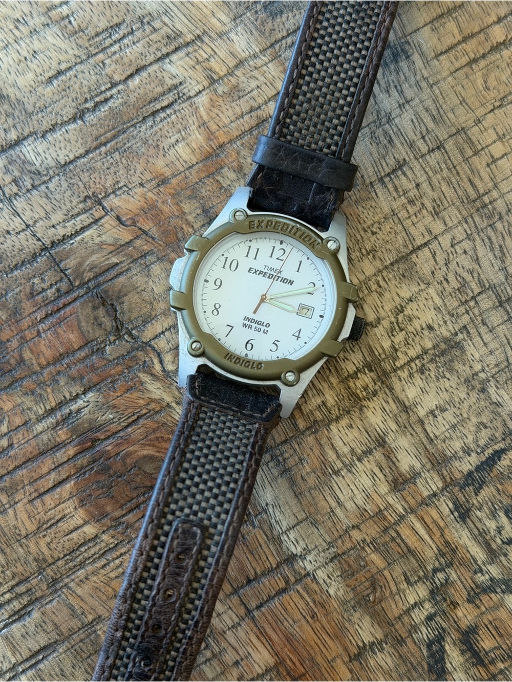 Vintage Timex Expedition Indiglo Field Watch 38mm - Picture 7 of 8